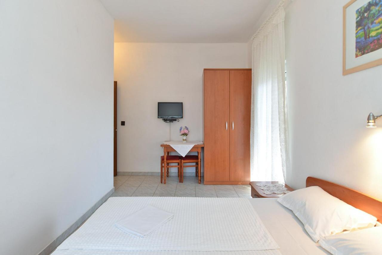Apartment Bozo 1631 Fazana Ngoại thất bức ảnh